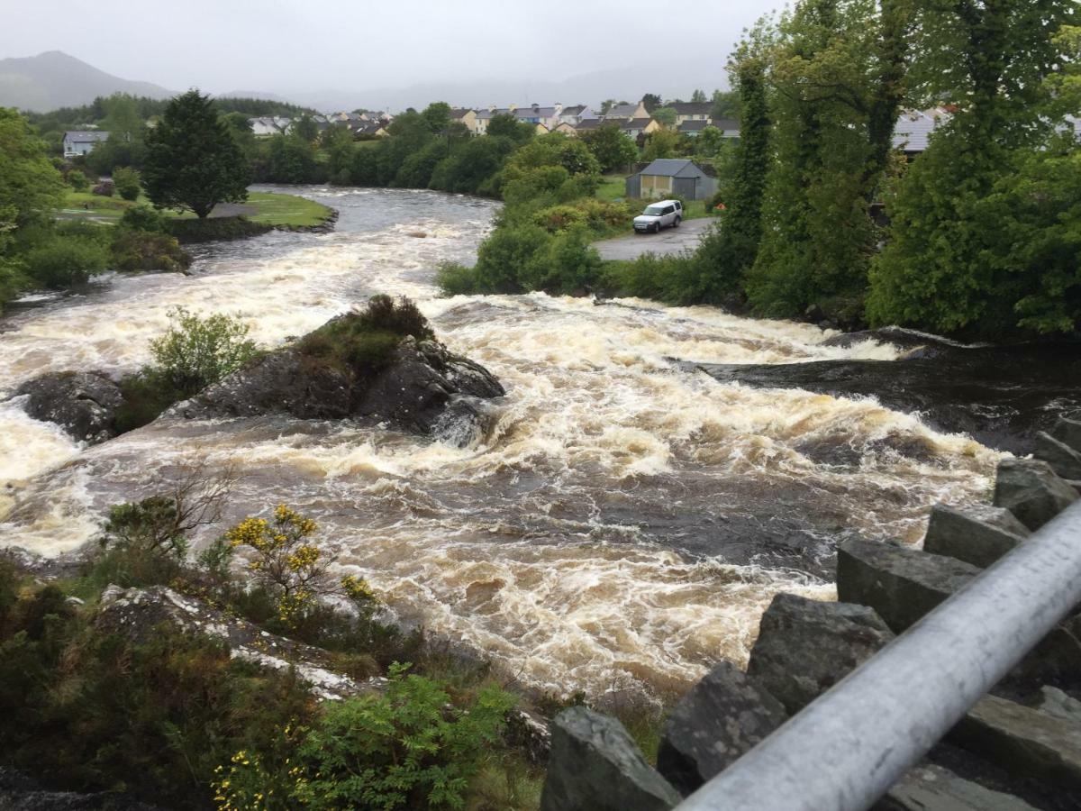 Álaind Lodges, Sneem Kültér fotó